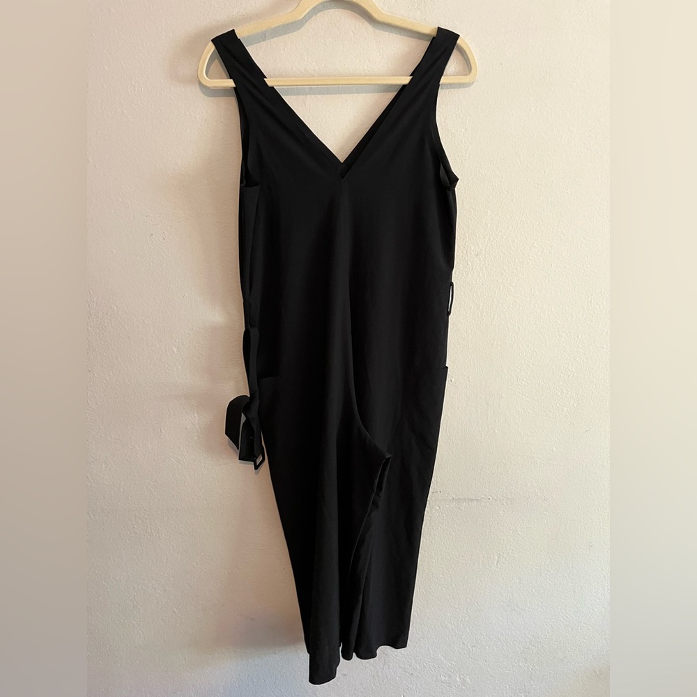 Athleta Womens Black Belted Sleeveless Wide Leg Sarasota Jumpsuit Sz XS - Picture 2 of 9